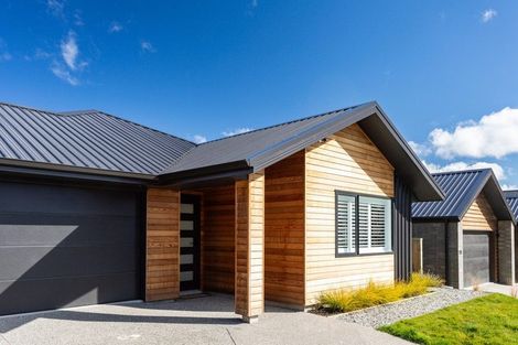 Photo of property in 13 Till Street, Jacks Point, 9371