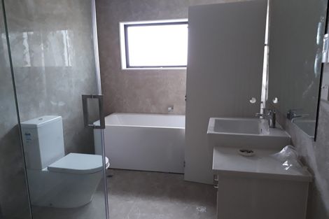 Photo of property in 38 Drumbuoy Drive, Flat Bush, Auckland, 2019