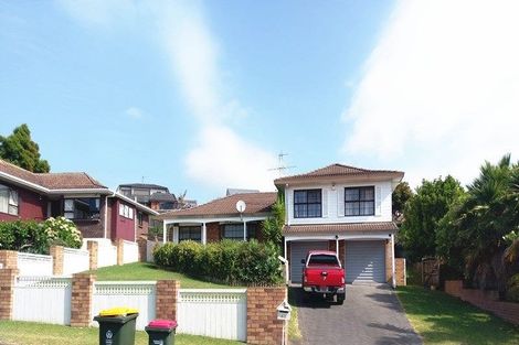 Photo of property in 62 Dalwhinnie Parade, Highland Park, Auckland, 2010
