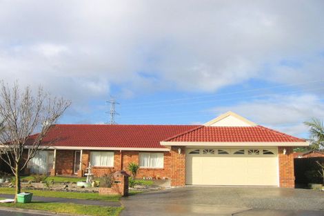 Photo of property in 2 Tullis Place, Burswood, Auckland, 2013