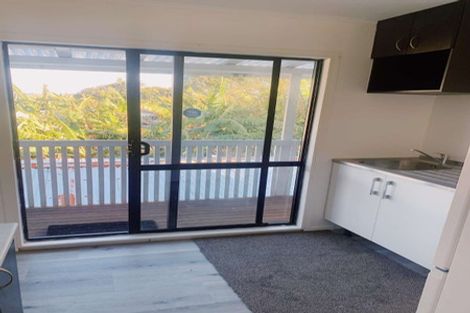 Photo of property in 31 Torino Street, Point England, Auckland, 1072