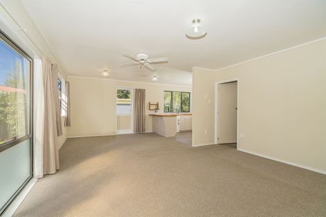 Photo of property in 92 Catherine Crescent, Whitianga, 3510