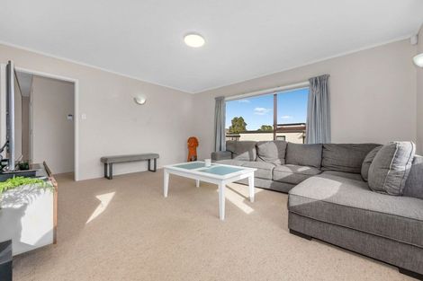 Photo of property in 1/9 Tina Place, Sunnyhills, Auckland, 2010