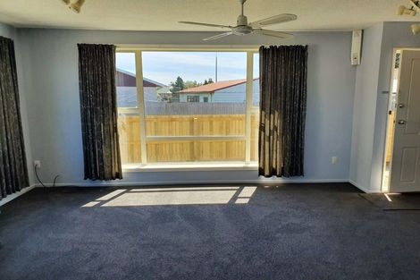 Photo of property in 1/245 Waterloo Road, Hornby, Christchurch, 8042