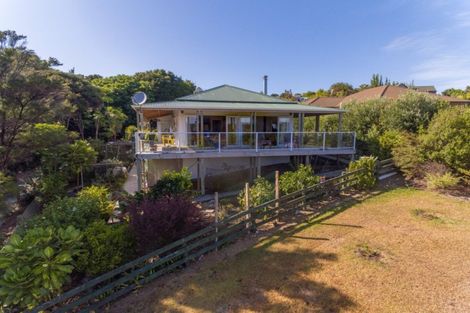 Photo of property in 16 Ranginui Road, Welcome Bay, Tauranga, 3112