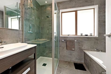 Photo of property in 20 Royal Road, Massey, Auckland, 0614