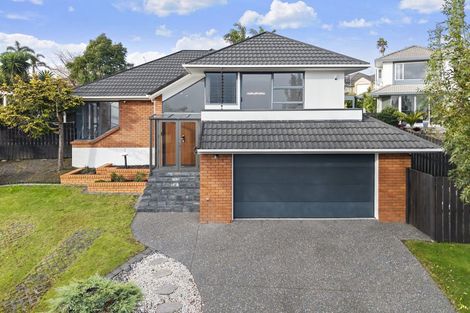 Photo of property in 32 Currell Way, Somerville, Auckland, 2014