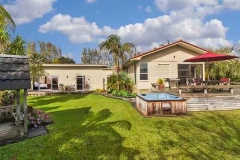 Photo of property in 10 Chesley Place, Half Moon Bay, Auckland, 2012