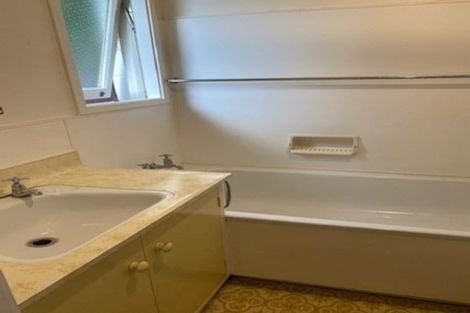 Photo of property in 2/55 Garreg Road, Bryndwr, Christchurch, 8052