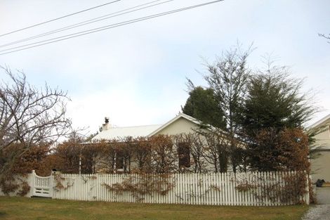 Photo of property in 14 Anglesea Street, Arrowtown, 9302