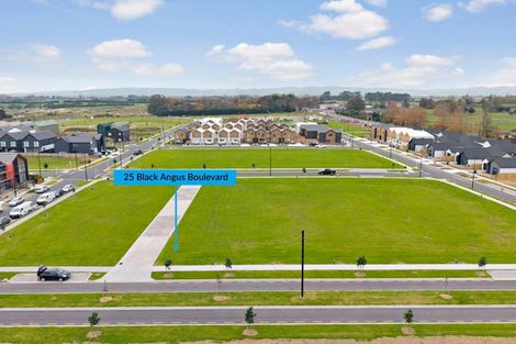 Photo of property in 25 Black Angus Boulevard, Karaka, 2580