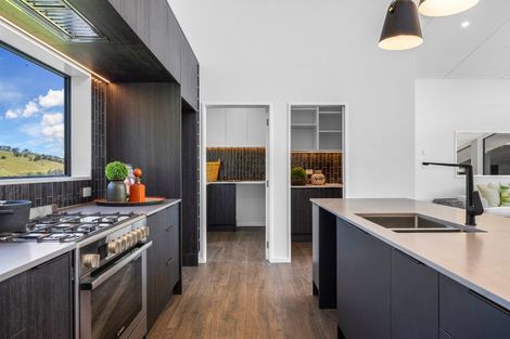 Photo of property in 6 Kapuka Lane, Kennedys Bush, Christchurch, 8025