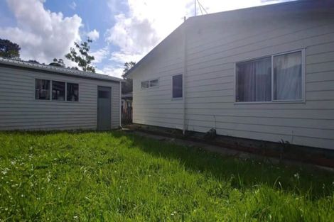 Photo of property in 18 Annison Avenue, Glen Eden, Auckland, 0602