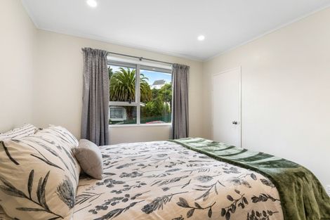 Photo of property in 13 Harold Grove, Stokes Valley, Lower Hutt, 5019