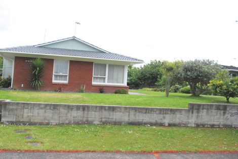 Photo of property in 2/29 Taonui Street, Rosehill, Papakura, 2113