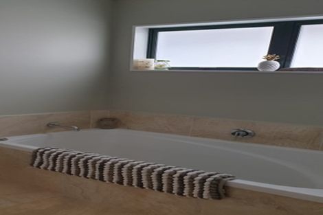 Photo of property in 1307 Papamoa Beach Road, Papamoa Beach, Papamoa, 3118