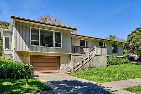 Photo of property in 81 Spinnaker Drive, Whitby, Porirua, 5024