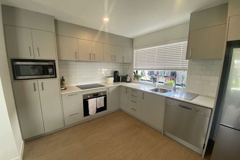 Photo of property in 1/5 Brandon Road, Glen Eden, Auckland, 0602