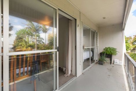 Photo of property in 10/32 Blockhouse Bay Road, Avondale, Auckland, 1026