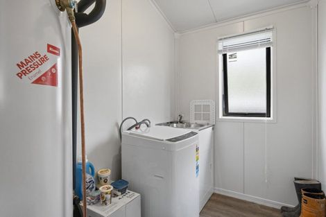 Photo of property in 37 Te Iwiheke Place, Turangi, 3334