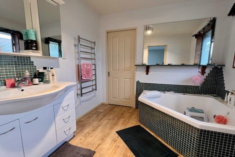 Photo of property in 148 Rolleston Drive, Rolleston, 7614