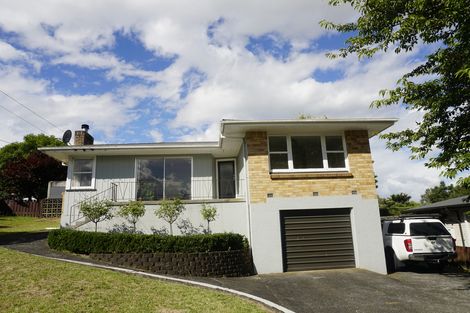 Photo of property in 112 Saint Marys Avenue, Te Awamutu, 3800