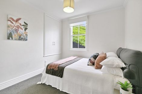 Photo of property in 27 Princess Terrace, Newtown, Wellington, 6021
