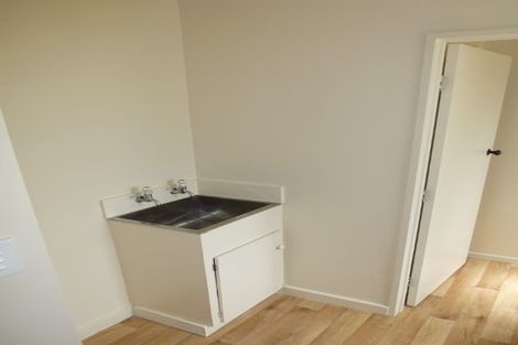 Photo of property in 4/814 Lyell Street, Akina, Hastings, 4122