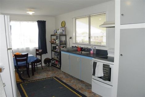 Photo of property in 56 Lauder Crescent, Heidelberg, Invercargill, 9812