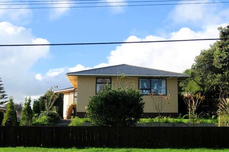 Photo of property in 87 Martin Road, Paraparaumu Beach, Paraparaumu, 5032