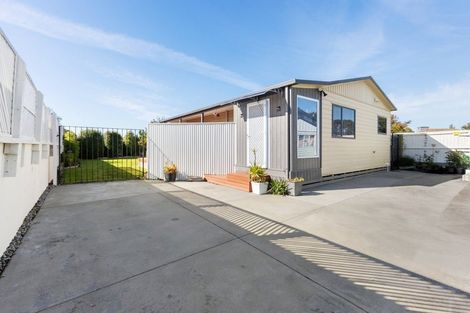 Photo of property in 20a Tiora Place, Upper Riccarton, Christchurch, 8041
