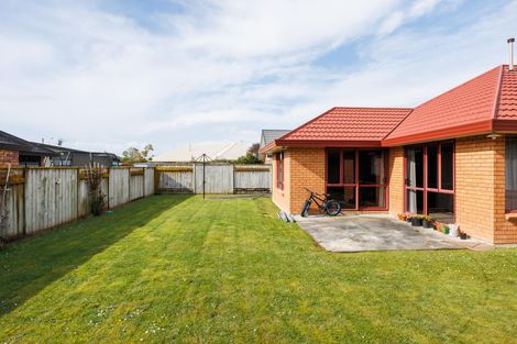 Photo of property in 49 Branigan Parade, Kelvin Grove, Palmerston North, 4414