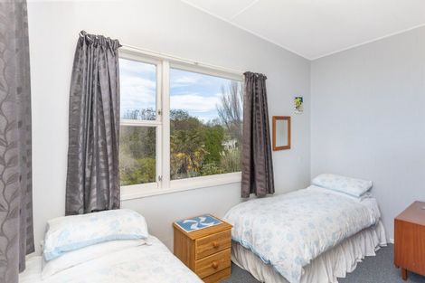 Photo of property in 90 Pinedale Crescent, Riversdale Beach, Masterton, 5872