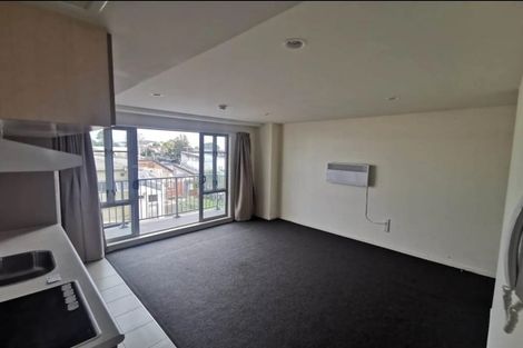 Photo of property in 3 Keystone Avenue, Mount Roskill, Auckland, 1041