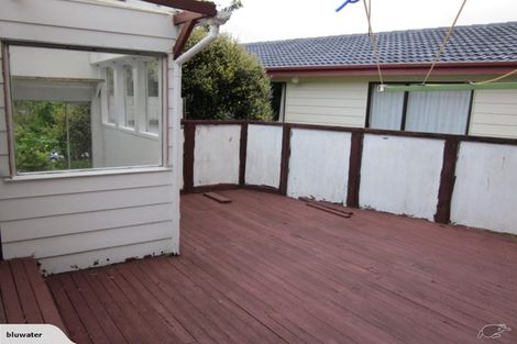 Photo of property in 4 Sasanqua Way, Crofton Downs, Wellington, 6035