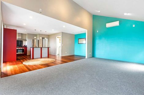 Photo of property in 9 Dudley Crescent, Cable Bay, 0420