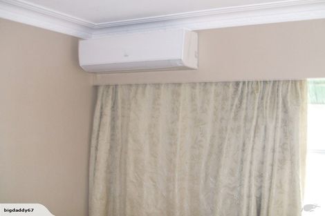 Photo of property in 1/168 Ti Rakau Drive, Pakuranga, Auckland, 2010