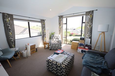 Photo of property in 11 Ballintoy Park Drive, Welcome Bay, Tauranga, 3175