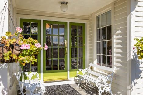 Photo of property in 49 Cashmere Road, Cashmere, Christchurch, 8022