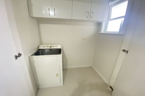 Photo of property in 1/31 Solveig Place, Randwick Park, Auckland, 2105