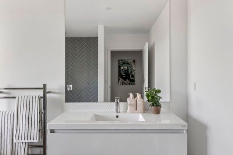 Photo of property in 14 Seachange Drive, Leamington, Cambridge, 3432