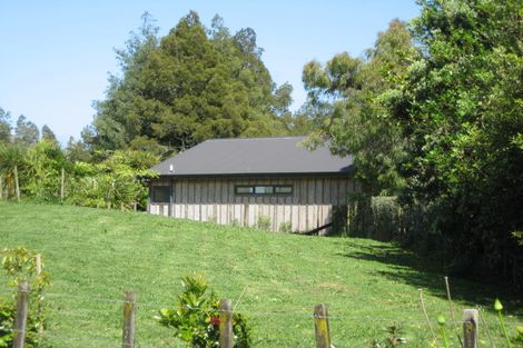 Photo of property in 498 Ponga Road, Opaheke, Papakura, 2584