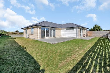 Photo of property in 80 Tamure Place, Ruakaka, 0116