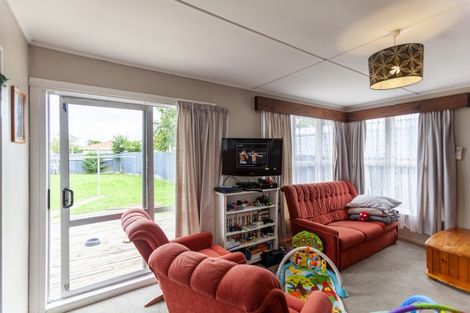 Photo of property in 19 Mason Avenue, Maraenui, Napier, 4110