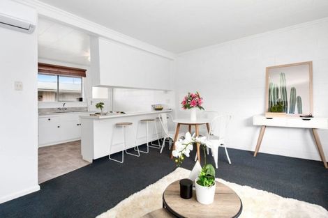 Photo of property in 4/246 Main Road, Tawa, Wellington, 5028