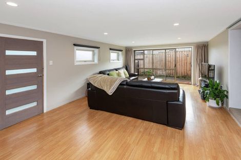 Photo of property in 49 Union Road, Howick, Auckland, 2014