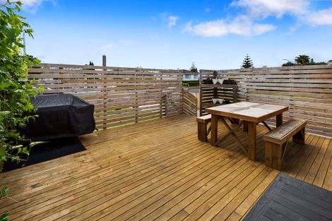 Photo of property in 72 Tatariki Street, Rosehill, Papakura, 2113