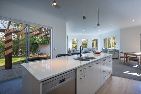 Photo of property in 25 Montebello Avenue, Stoke, Nelson, 7011