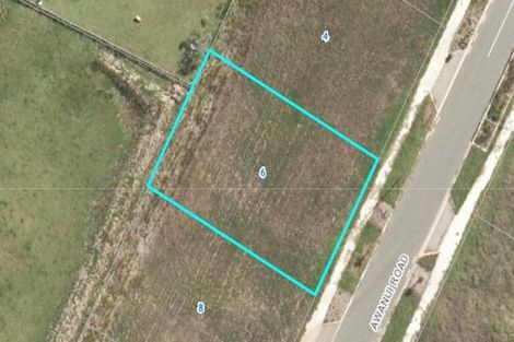 Photo of property in 6 Awanui Road, Red Beach, 0932