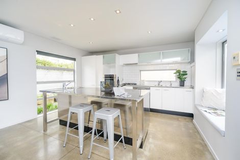 Photo of property in 4 Mere Mere Avenue, Palmerston North, 4414